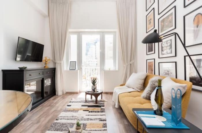 Ben Yehuda, 3 Lovely Flats In The Same Building Йерусалим Екстериор снимка